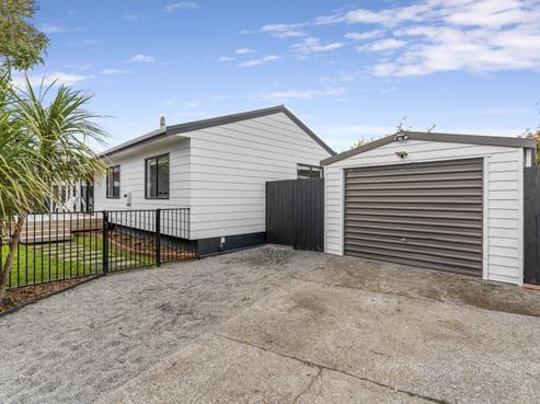 48B Makarini Street, Paraparaumu