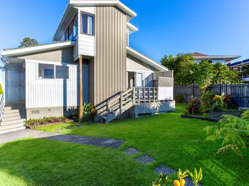 2/6 Pakira Avenue, Glendene