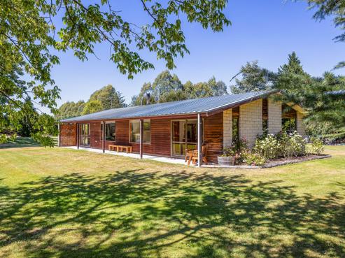 1349 Wolffs Road, West Eyreton
