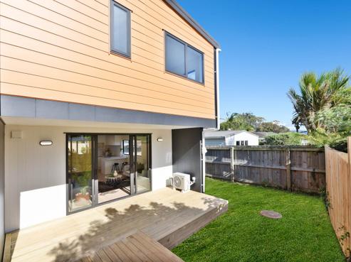 10 Orchid Place, Te Atatu South