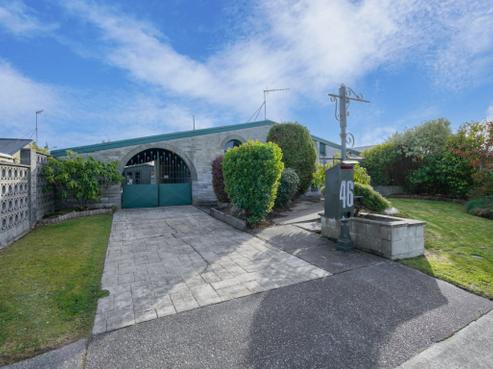 46 Arundel Crescent, Strathern