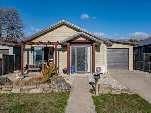 206 Warren Street, Wanaka