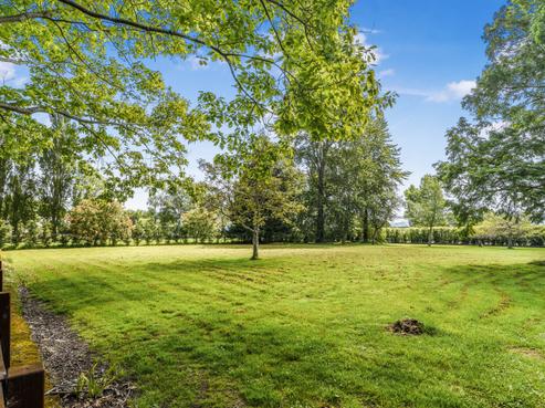 133 Gladstone Road South, East Taieri