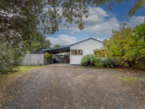 28 Whitby Avenue, Whitianga