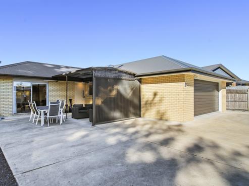 2B Sandown Avenue, Himatangi Beach