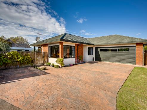 8B Wilton Row, Taradale