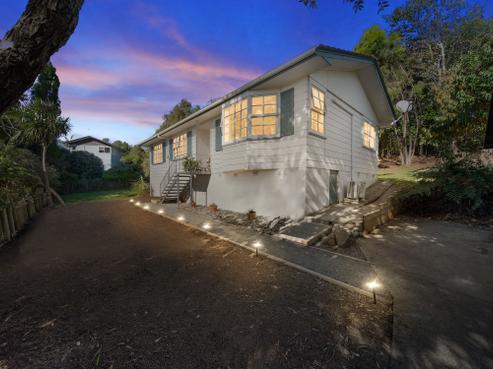 99 Reynella Drive, Massey