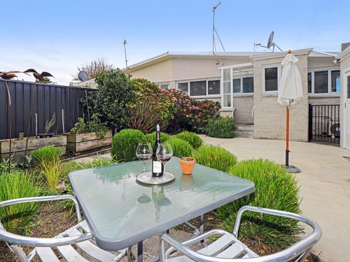 910A Rata Street, Mahora