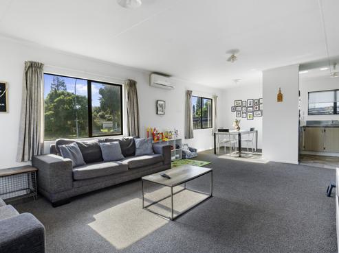 68E Millers Road, Brookfield
