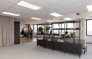 Precinct private offices - Aon Centre