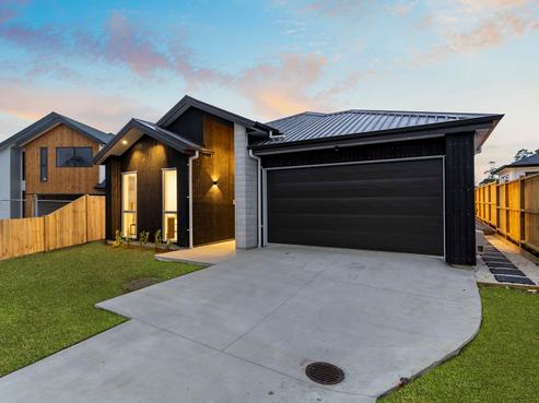 14 Puruatanga Road, Wainui