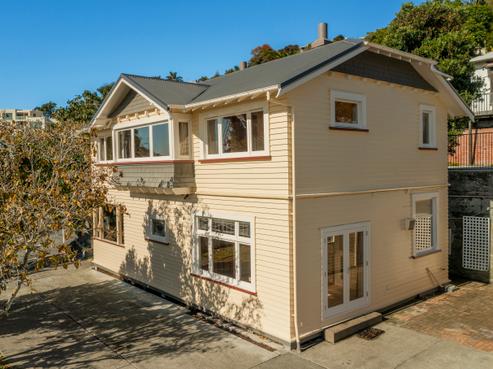 33 Seapoint Road, Napier Hill