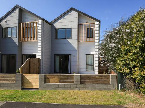 6/89 Cameron Road, Hamilton East