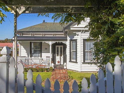 39 Parry Palm Avenue, Waihi