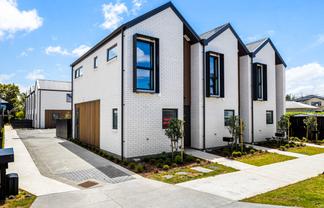 2/77 Matipo Road, Te Atatu Peninsula