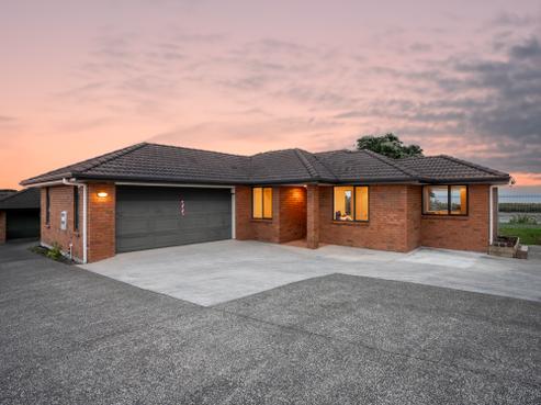 12 Eloise Place, Clendon Park