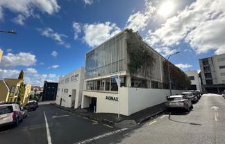 CBRE - Large Floorplate Raw Industrial Office