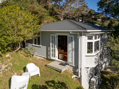 131 Wadestown Road, Wadestown