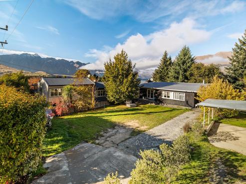 98 Thompson Street, Queenstown Central