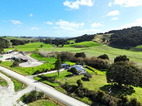490 Porter Road, Paparoa
