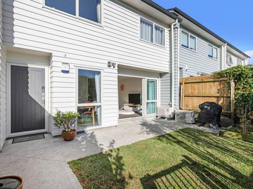 21 Apple Orchard Way, Sunnyvale