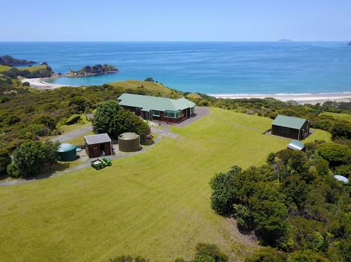 1 Aotea Road, Great Barrier Island
