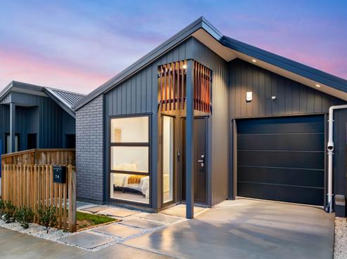 74 Puwha Street, Massey