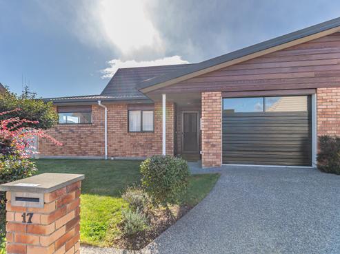 17/9 Fuller Close, Levin