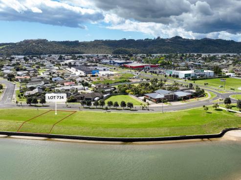 75 Kupe Drive, Whitianga