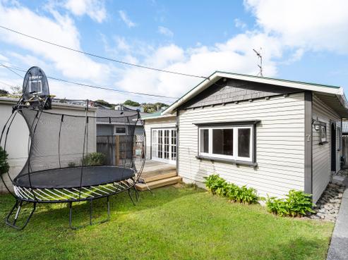 7 Akatea Street, Berhampore