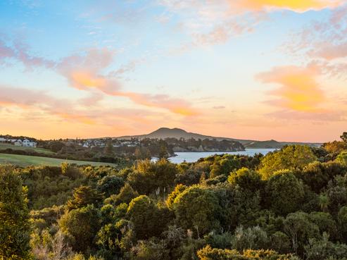 49 Charles Dickens Drive, Mellons Bay
