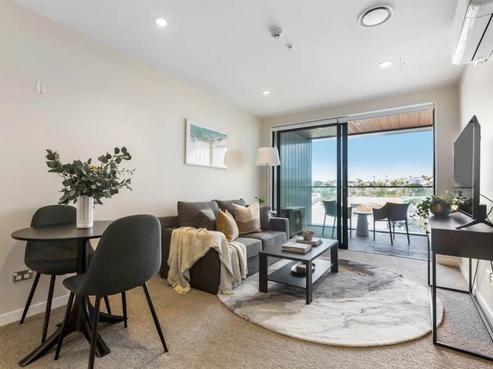 304/4 Bute Road, Browns Bay