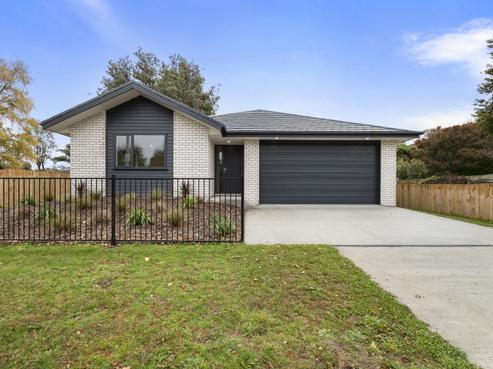 13 Purcell Street, Foxton