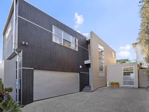 20A Riddell Road, Glendowie