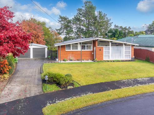 5 Carolyn Place, Fitzroy