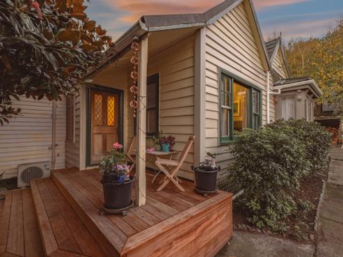 24A Voelas Road, Lyttelton