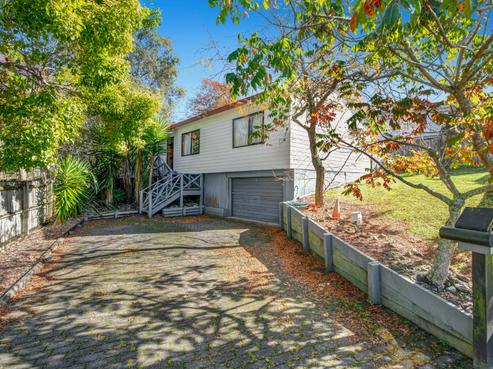 12 Thalia Place, Totara Vale