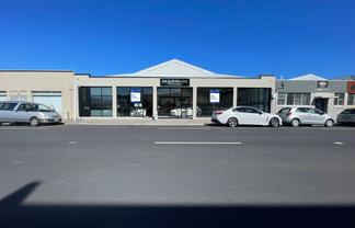 Profile Warehouse/Showroom – CHCH Central