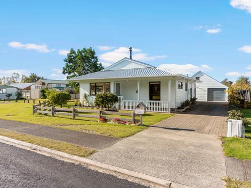 116 Park Avenue, Whangamata