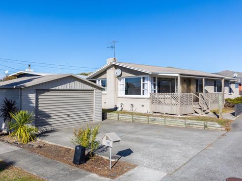 15 Mitchell Street, Redwoodtown