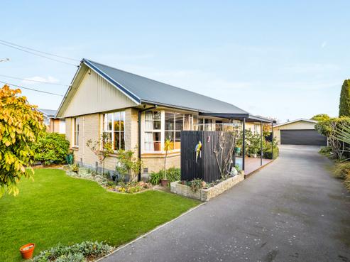 77 Halberg Street, Dallington
