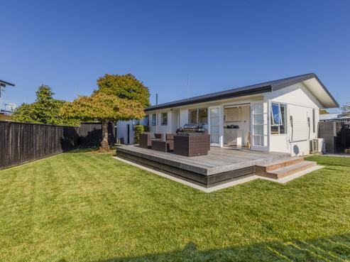 61 Lanark Crescent, Tamatea