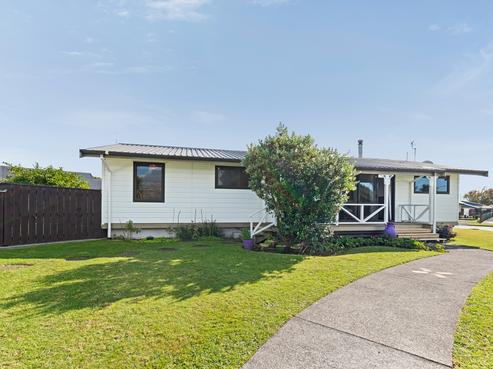 2 Desmond Place, Bell Block