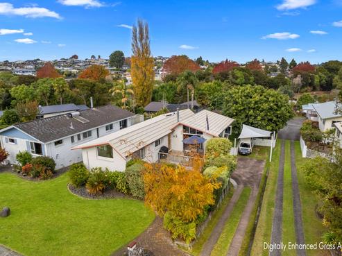 10 Tarata Street, Matua