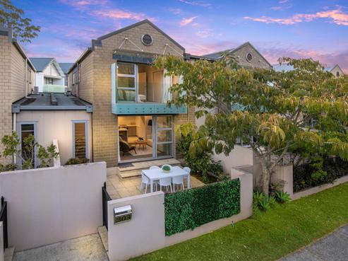 303 Millwater Parkway, Silverdale