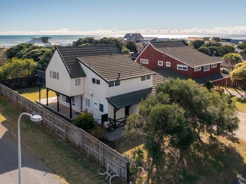 241 Manly Street, Paraparaumu Beach