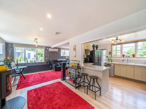 26 Tuatoru Street, Eastbourne