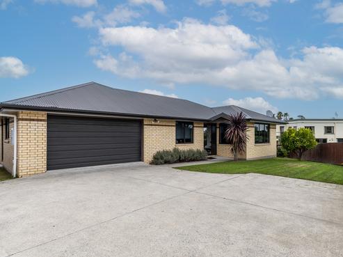 11B Sharaleigh Place, Grandview Heights