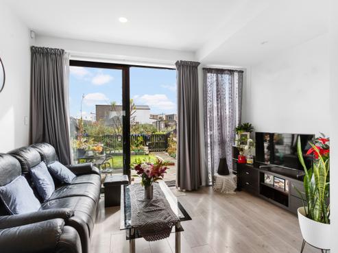 47 Te Aparangi Road, Papakura