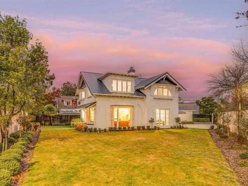 24 Snowdon Road, Fendalton